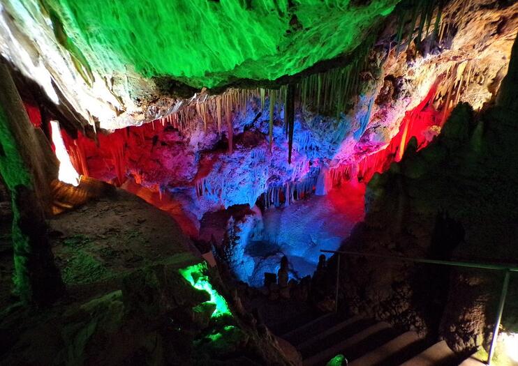 Genova Caves (Cuevas de Genova)